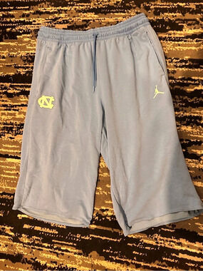 Jordan Brand North Carolina Tar Heels Dri-FIT Basketball Shorts Medium